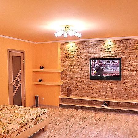 Apartments Lesi Ukrainki 25 Lviv Luaran gambar
